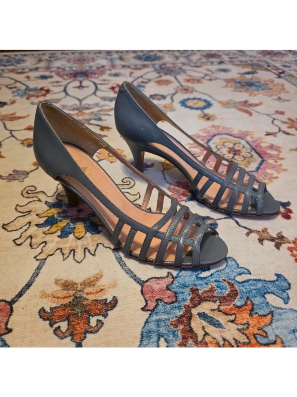 Vintage Evan-Picone Made in Italy Gray Leather Peep Toe Heels Size 5.5M
